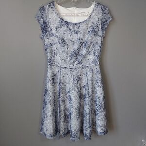 Ricki's Blue Sleeveless Lace Midi Dress, Small